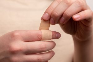 Bandaging up a finger after proving negligence in Wisconsin